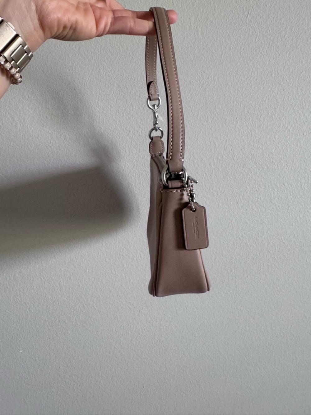 Coach NOLITA 19 minimalist leather hand bag - Picture 3 of 11